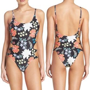 Zuma Byrds of Paradise one piece swimsuit size medium color Kimono Floral